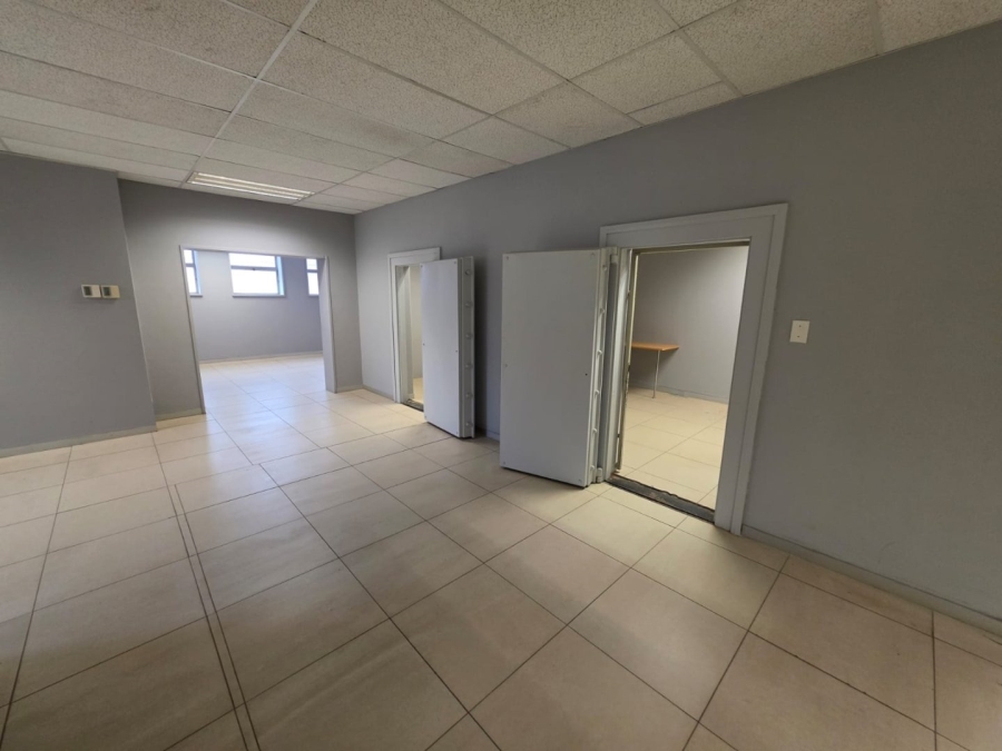 To Let Commercial Property for Rent in Bethlehem Free State